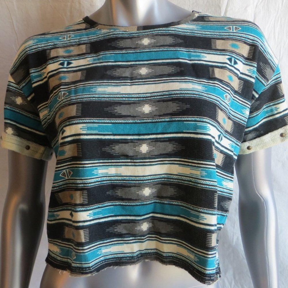 Forever21 Turquoise Blue&Black Mosaic Short Sleeve